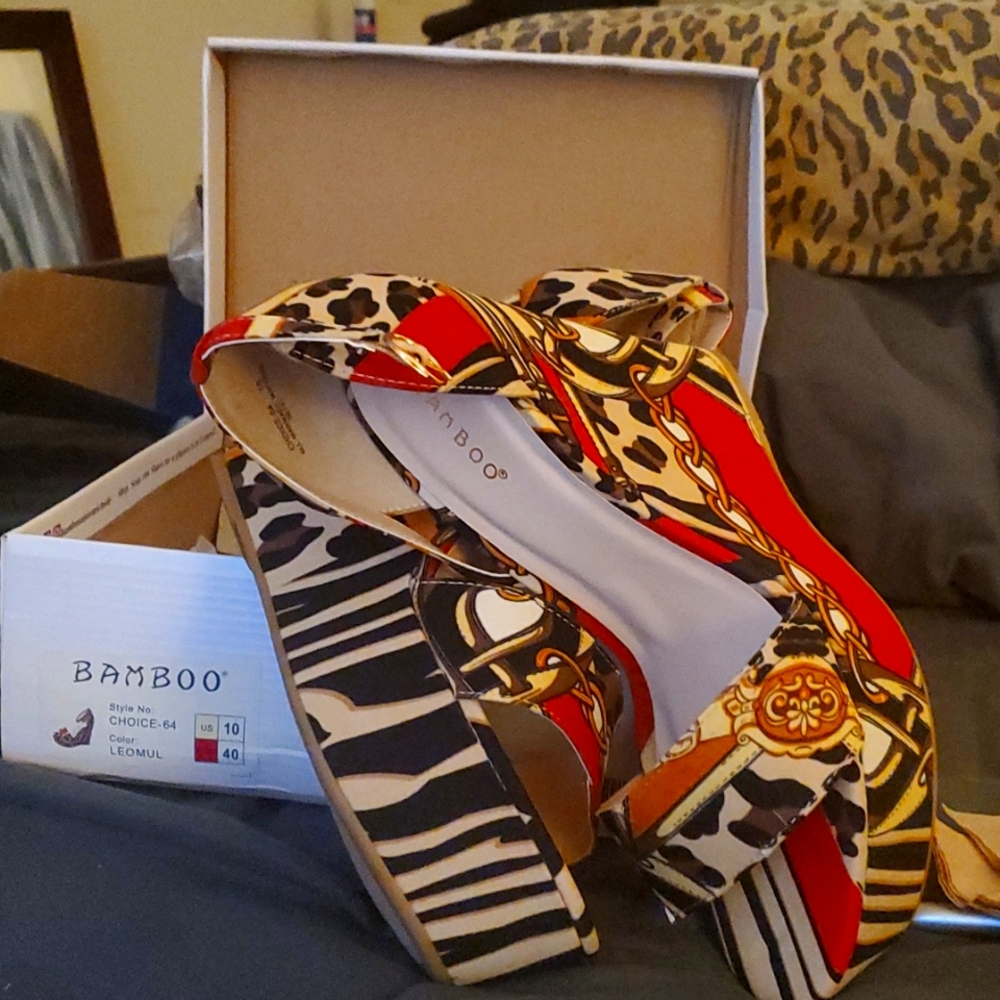 Bamboo - Brown Leopard & Zebra Choice Wedge Sandal / Size 10